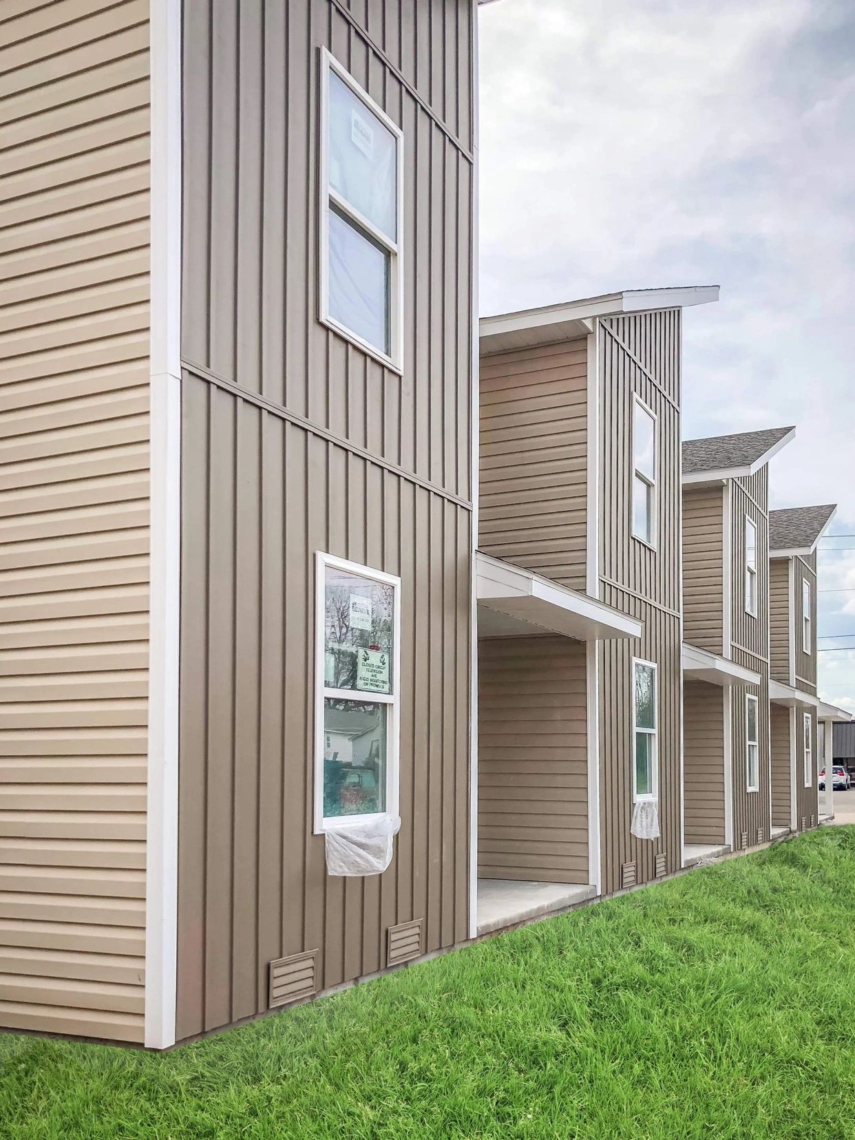 Rentals LACLEDE RENTALS